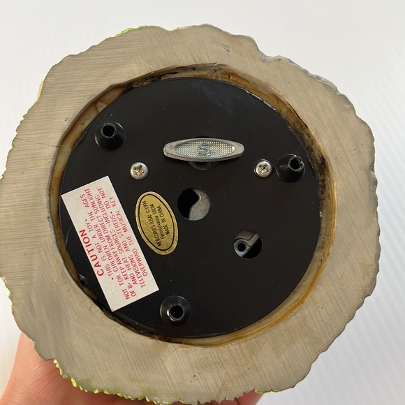 Mercuries USA 1994 Fairy Land Motif Musical Egg-Shaped Snow Globe 6"H 4.25"Base - Picture 4 of 5